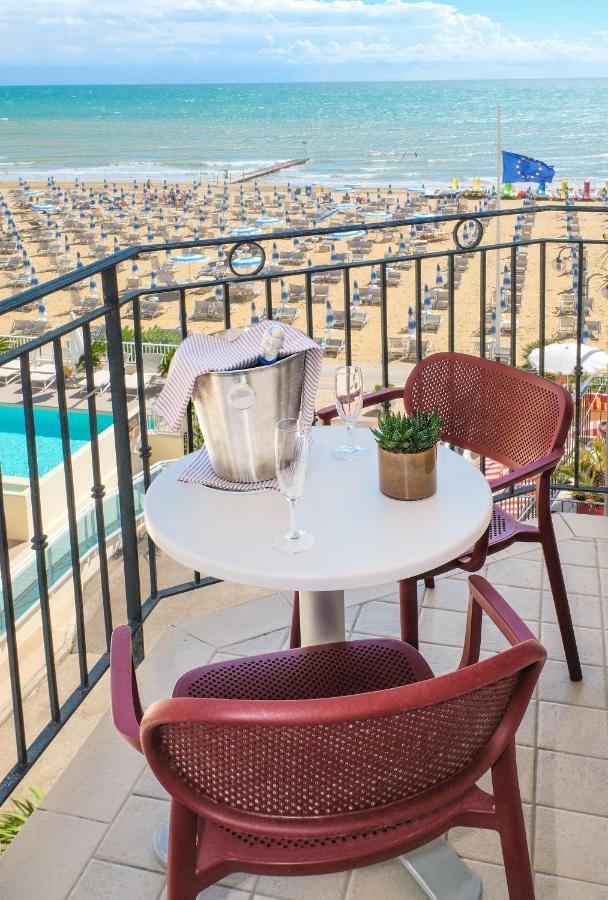 Hotel Manila Lido di Jesolo Zewnętrze zdjęcie