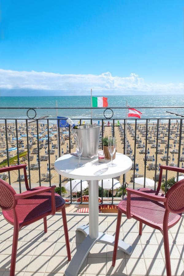 Hotel Manila Lido di Jesolo Zewnętrze zdjęcie