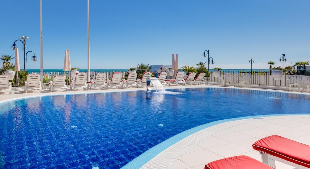 Hotel Manila Lido di Jesolo Zewnętrze zdjęcie