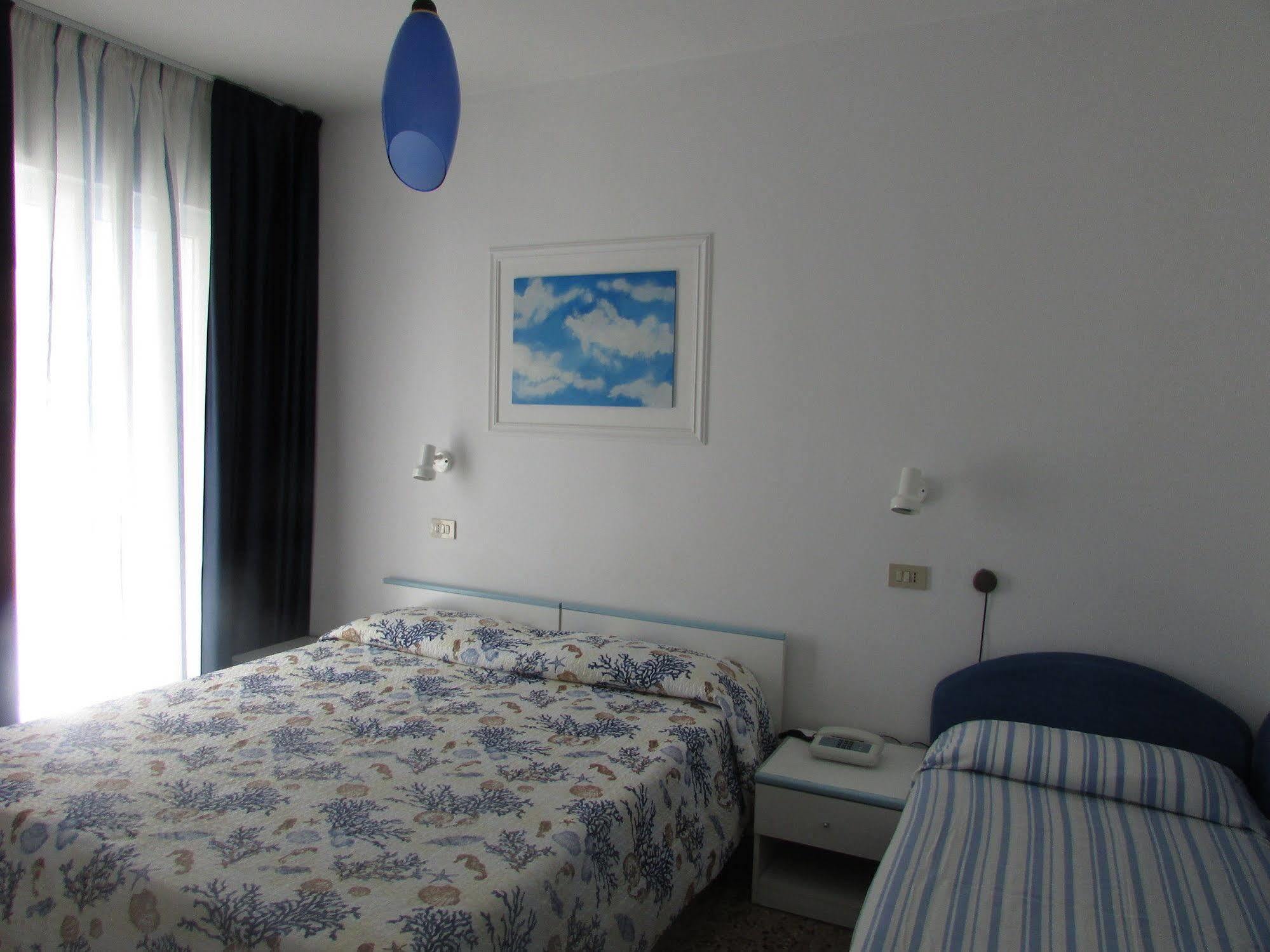 Hotel Manila Lido di Jesolo Zewnętrze zdjęcie
